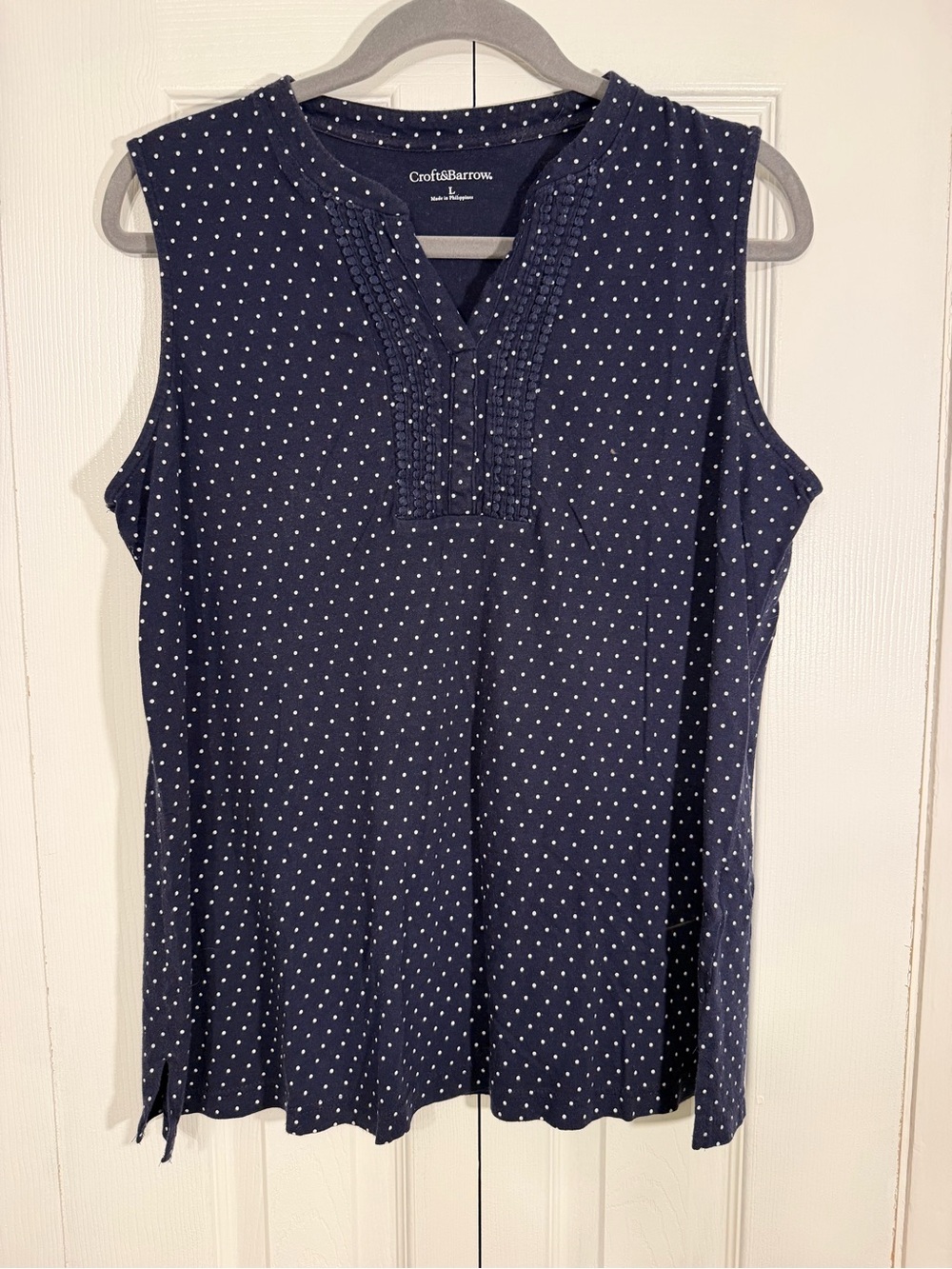 Croft & Barrow Polka Dot Sleeveless Top L Navy White